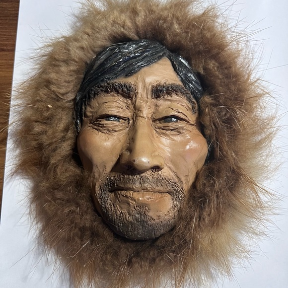 Vintage Alaskan Inuit Eskimo Man Fur Trimmed Art Face Mask - Picture 6 of 8